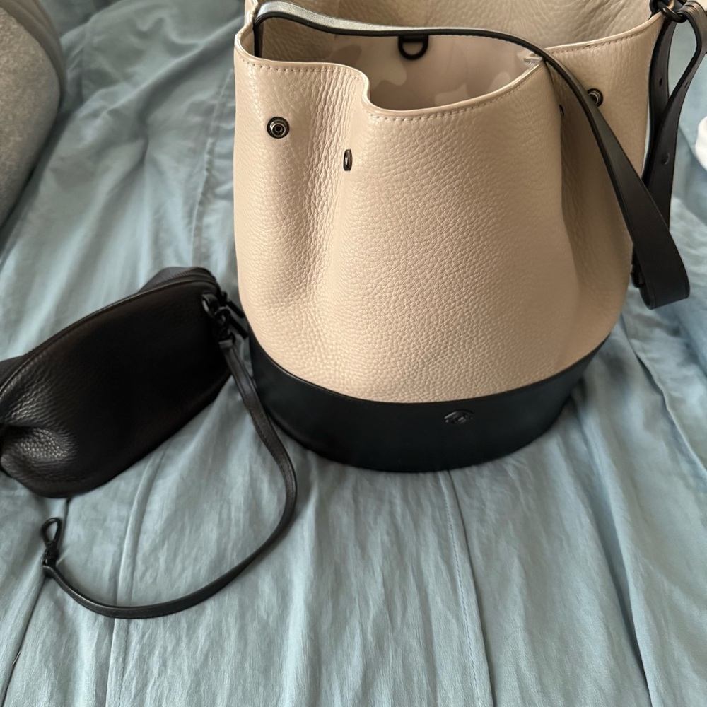 DAGNE Dover Bucket Bag
